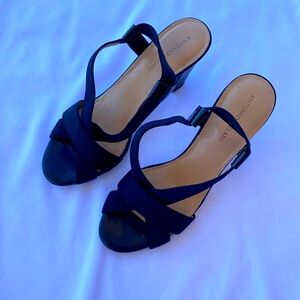 Antonio Melani 3.5” heel Sandal